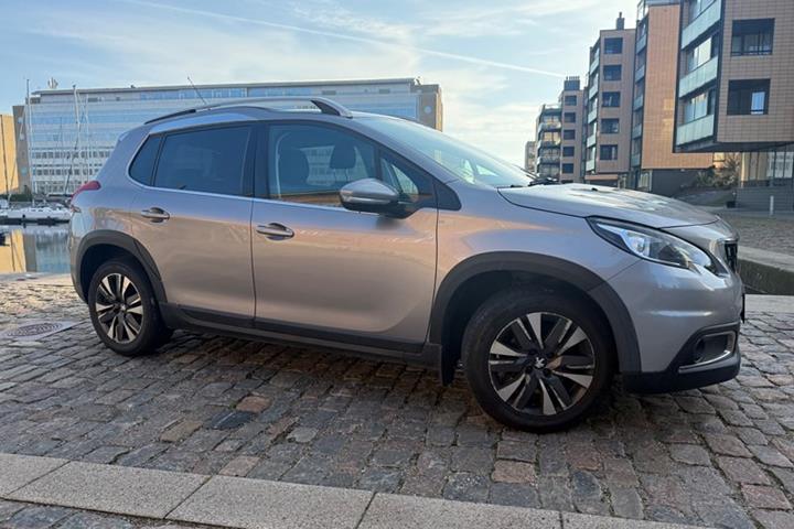 undefined Peugeot 2008 fra 2018