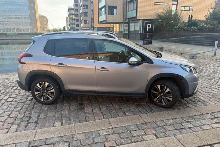 undefined Peugeot 2008 fra 2018