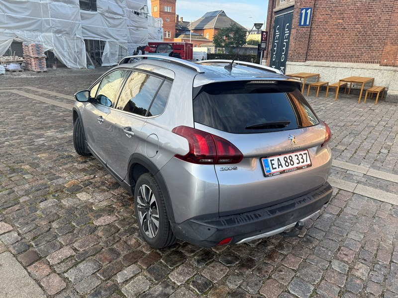 undefined Peugeot 2008 fra 2018