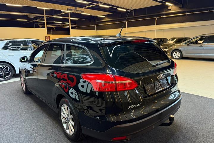 Sort Ford Focus fra 2015