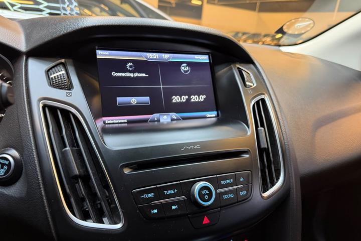 Sort Ford Focus fra 2015