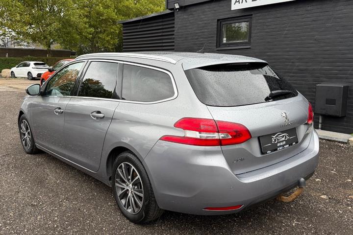 undefined Peugeot 308 fra 2017