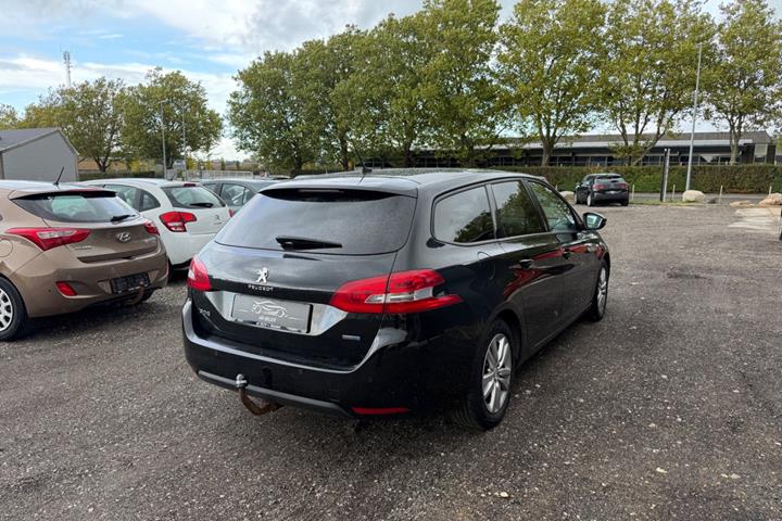 undefined Peugeot 308 fra 2016