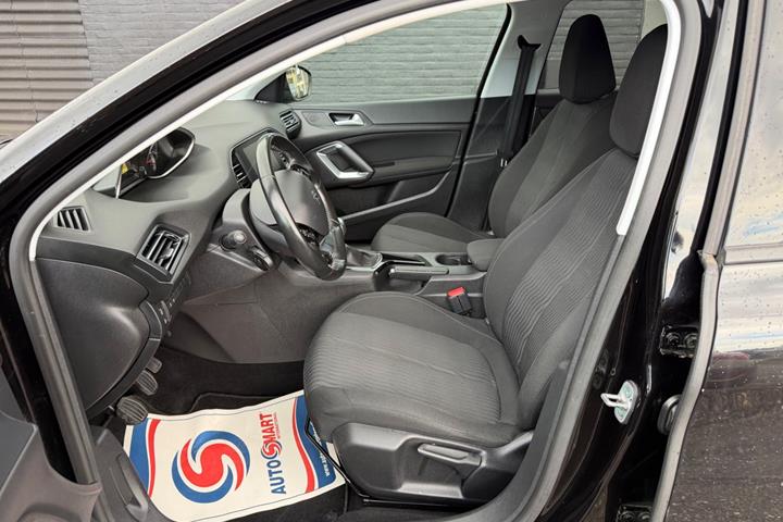 undefined Peugeot 308 fra 2016
