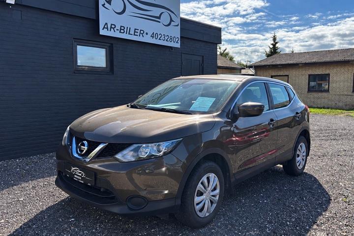 undefined Nissan Qashqai fra 2017 set udefra