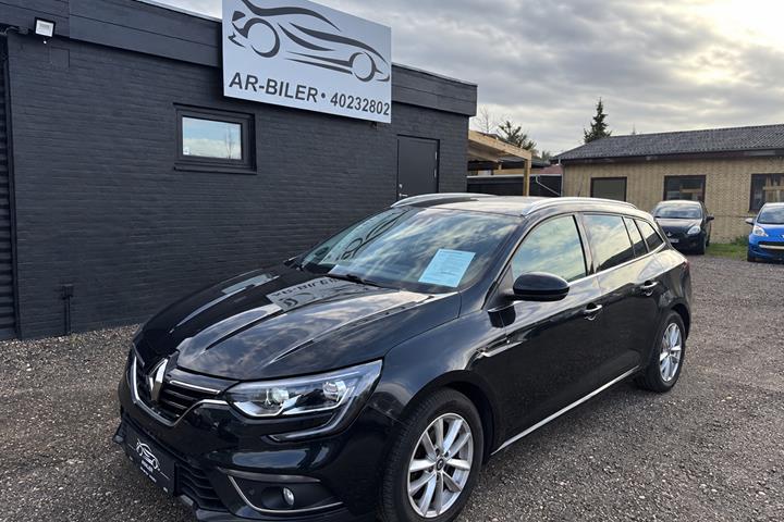 undefined Renault Megane IV fra 2018 set udefra