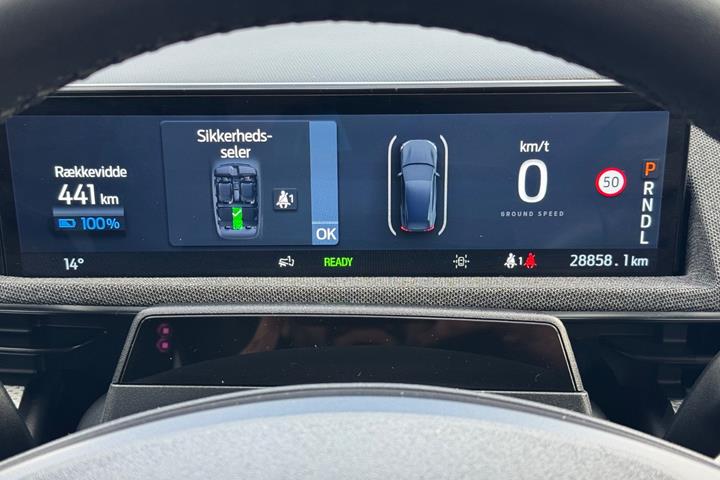 Hvid Ford Mustang Mach-E fra 2023