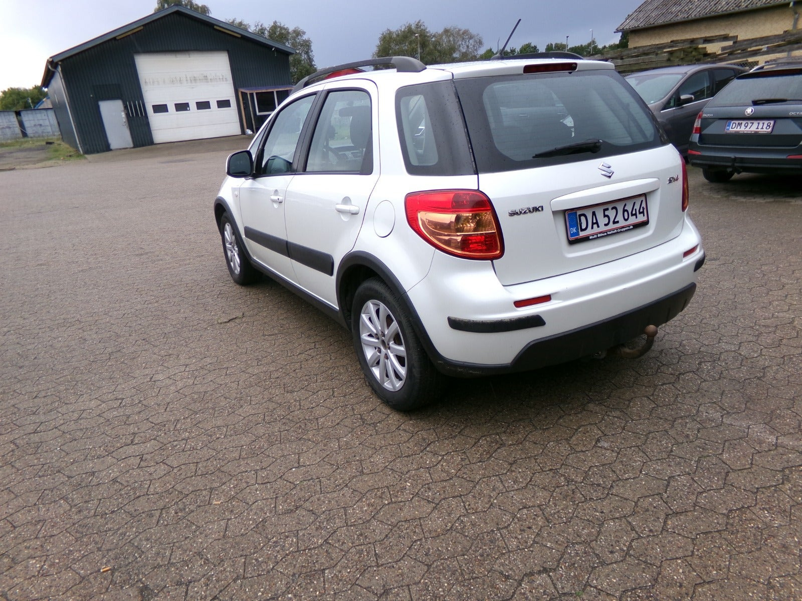 Hvid Suzuki SX4 fra 2009