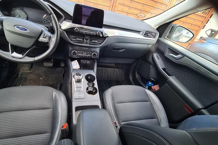 undefined Ford Kuga fra 2020