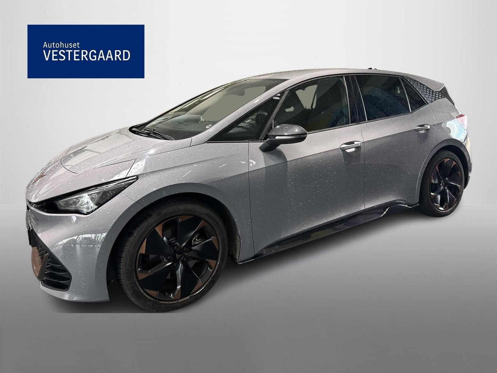 Grå Cupra Born fra 2022