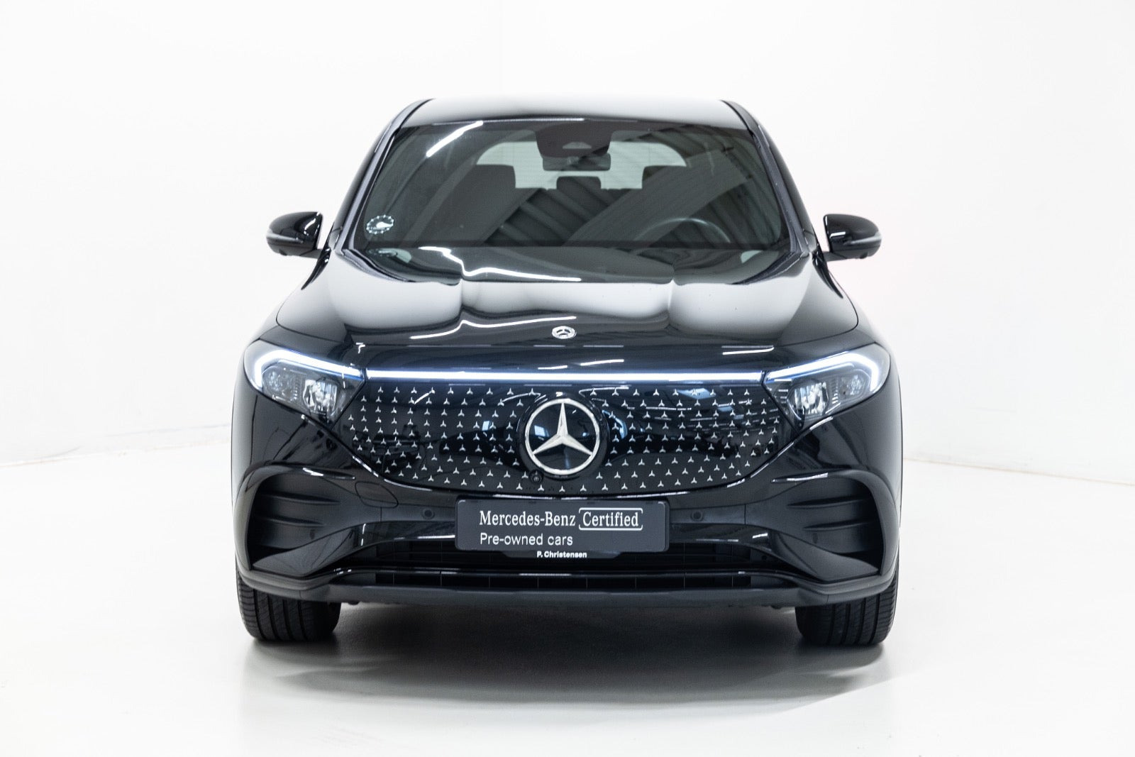 Sort Mercedes EQB250+ fra 2026