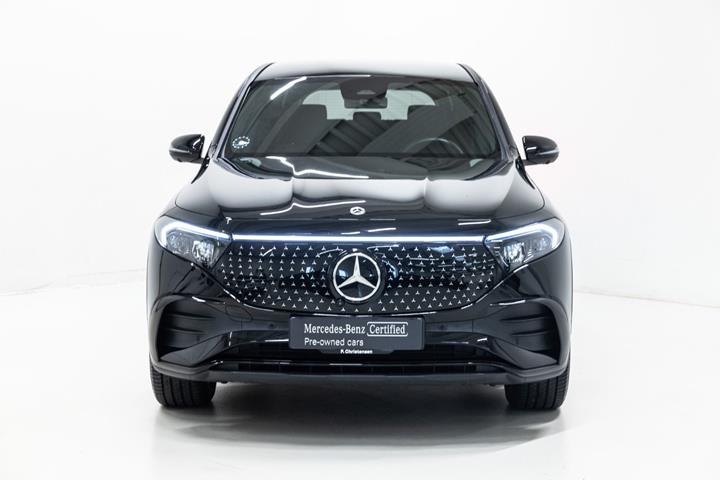 Sort Mercedes EQB250+ fra 2026