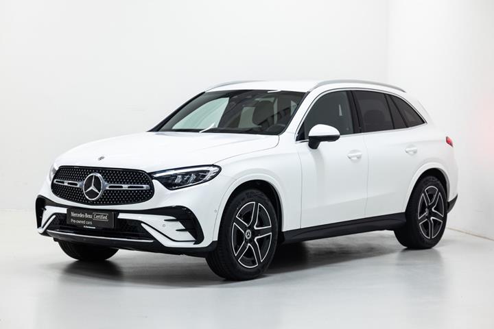 Hvid Mercedes GLC300 d fra 2026 set udefra