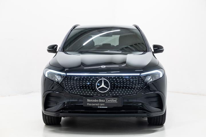 Sort Mercedes EQA350 fra 2025