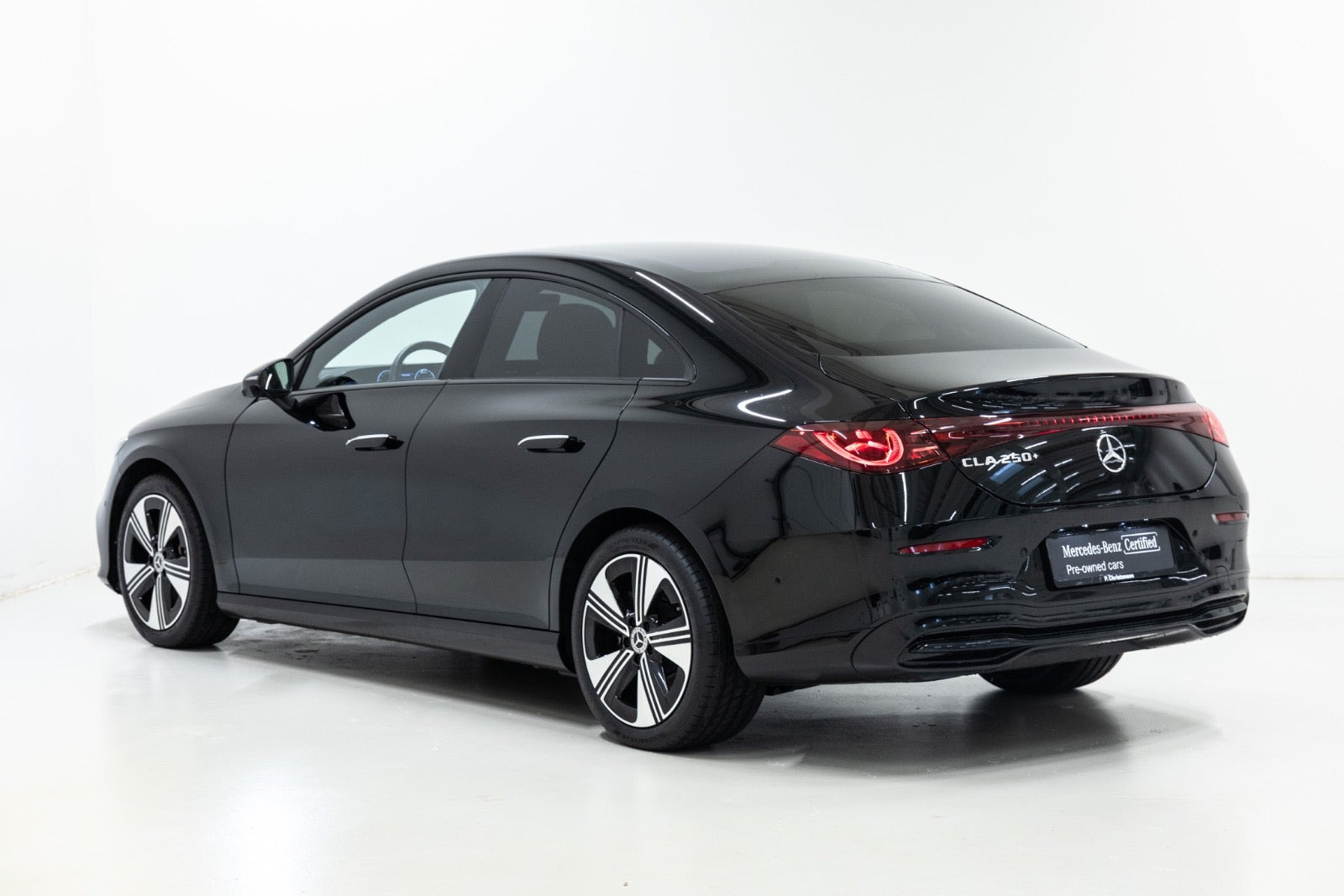 Sort Mercedes CLA250+ fra 2026