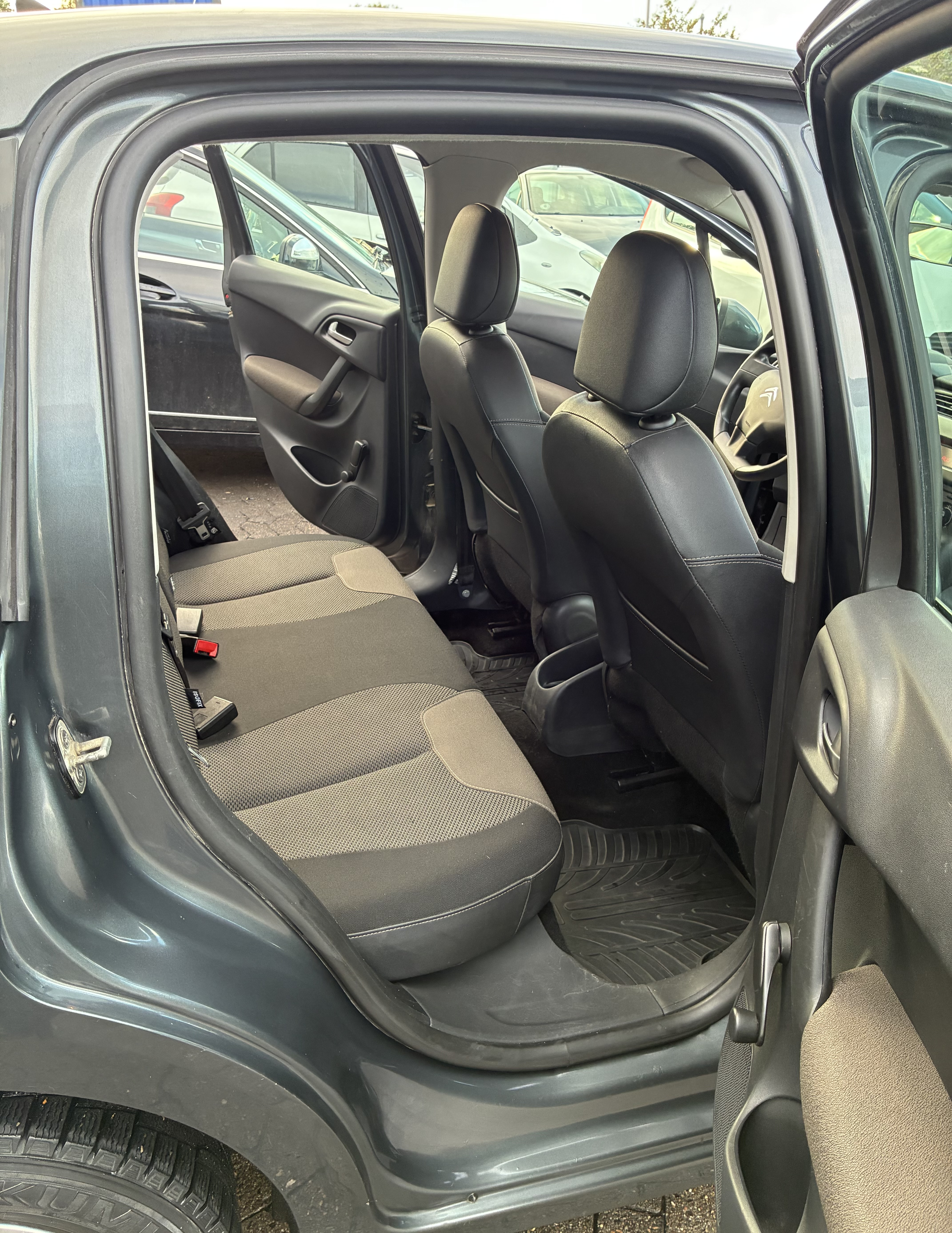 Blå Citroën C3 fra 2014