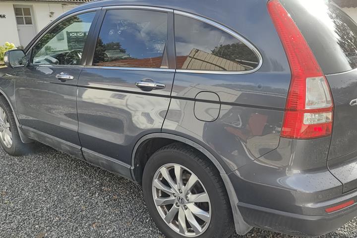 Blå Honda CR-V fra 2012