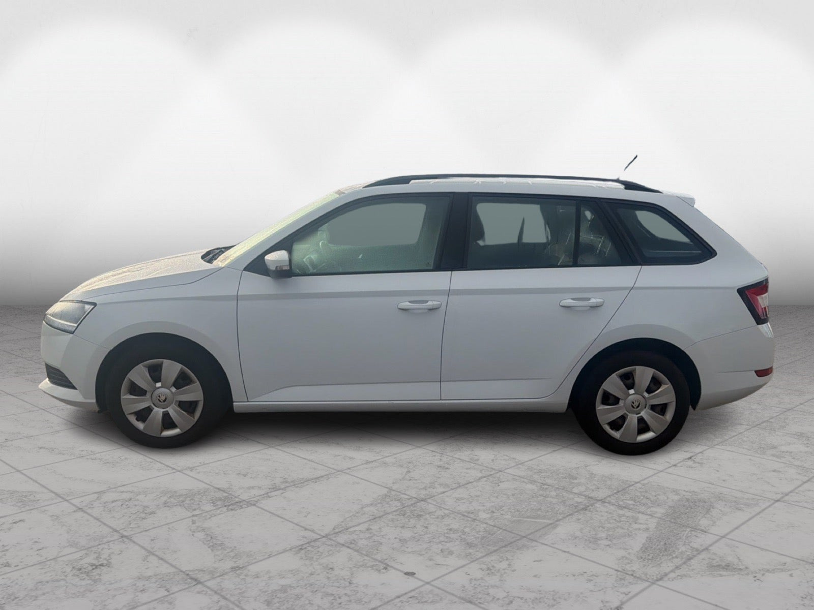 Hvid Skoda Fabia fra 2019