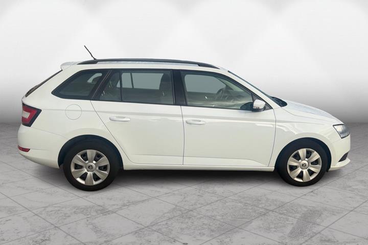 Hvid Skoda Fabia fra 2019