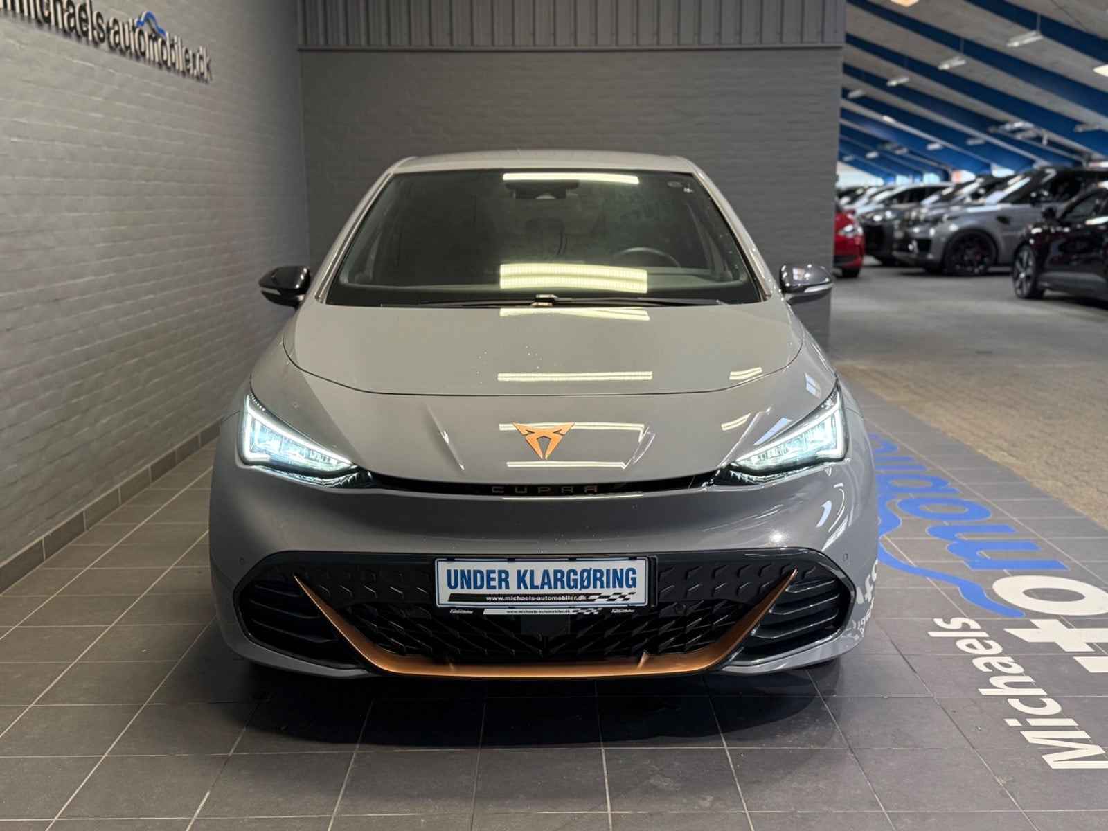 Grå Cupra Born fra 2024