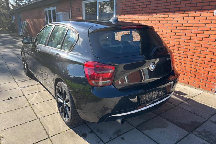 undefined BMW 118d fra 2011