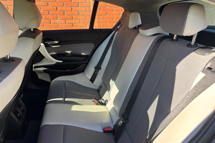 undefined BMW 118d fra 2011