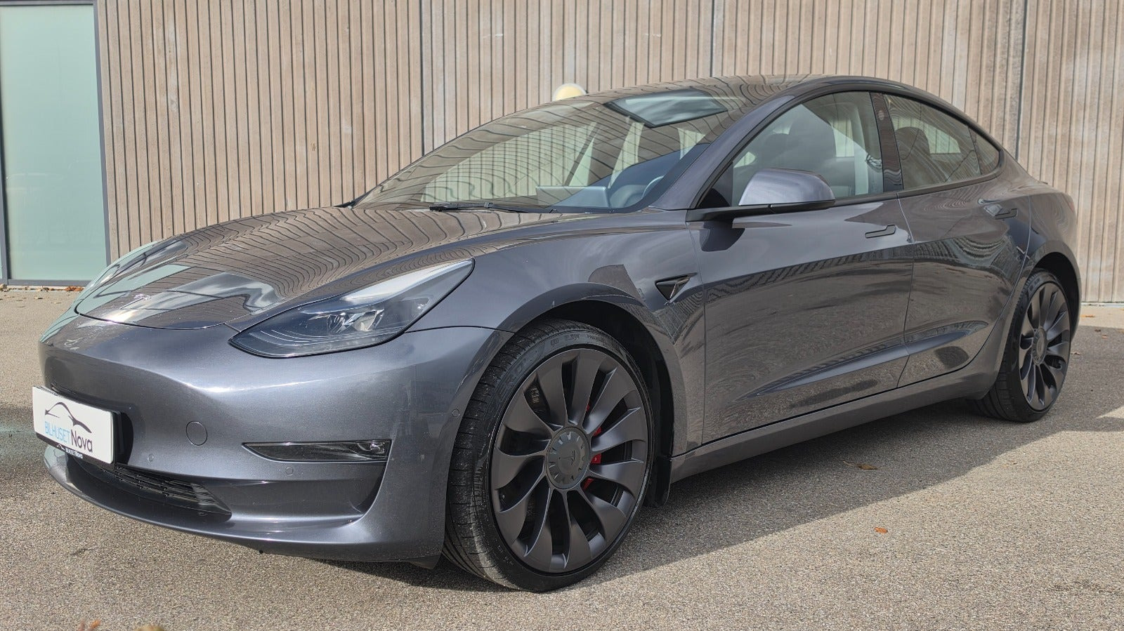 undefined Tesla Model 3 fra 2022