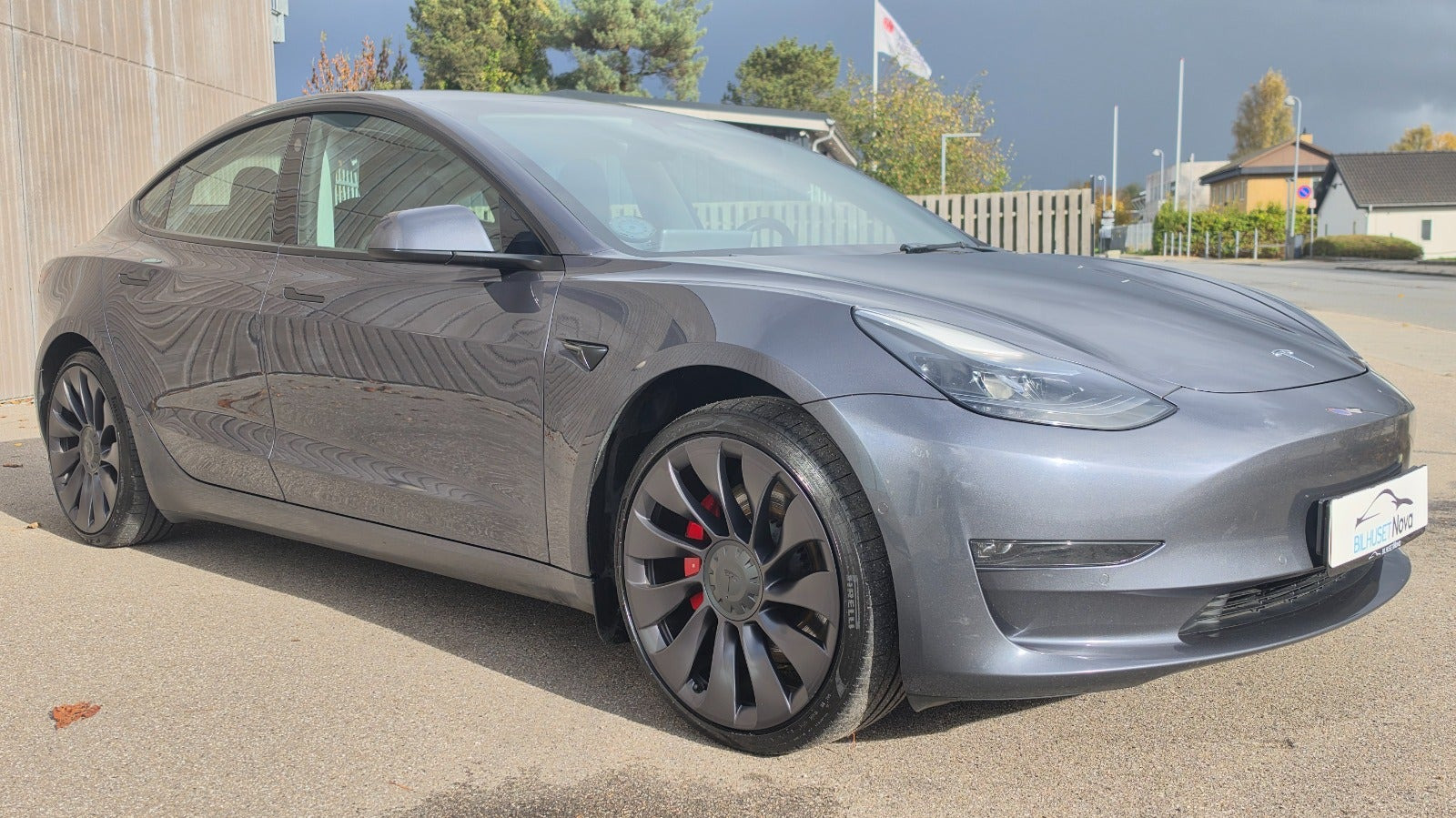 undefined Tesla Model 3 fra 2022