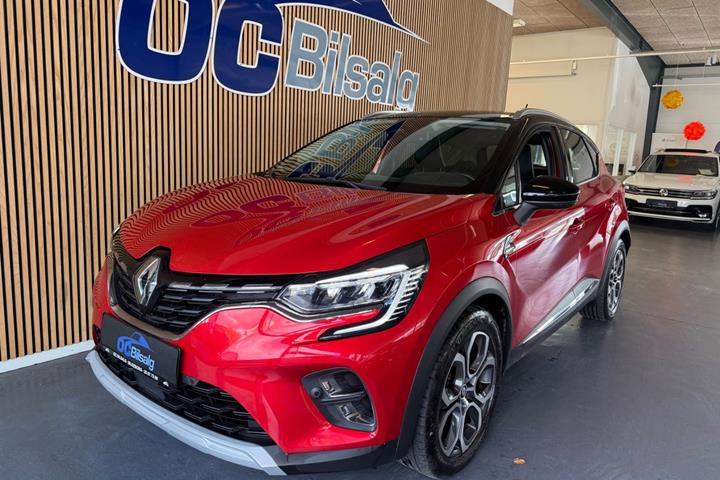 Rød Renault Captur fra 2021