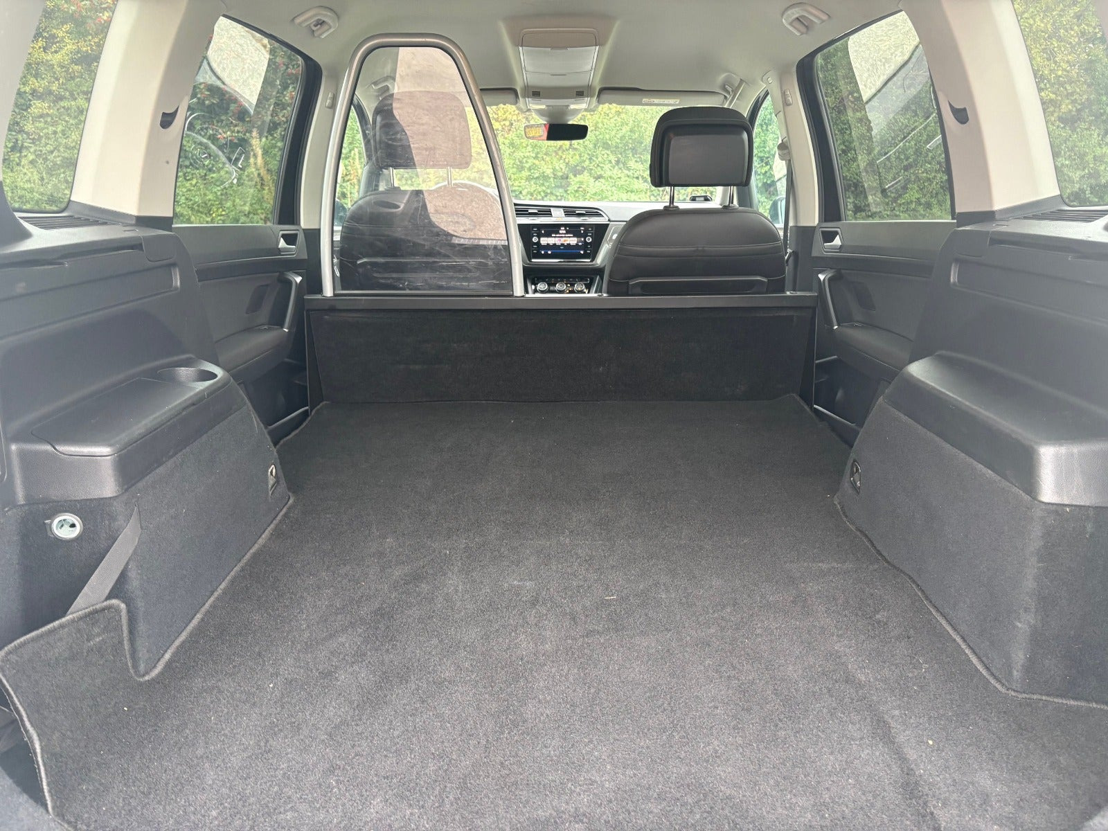 Sort VW Touran fra 2019