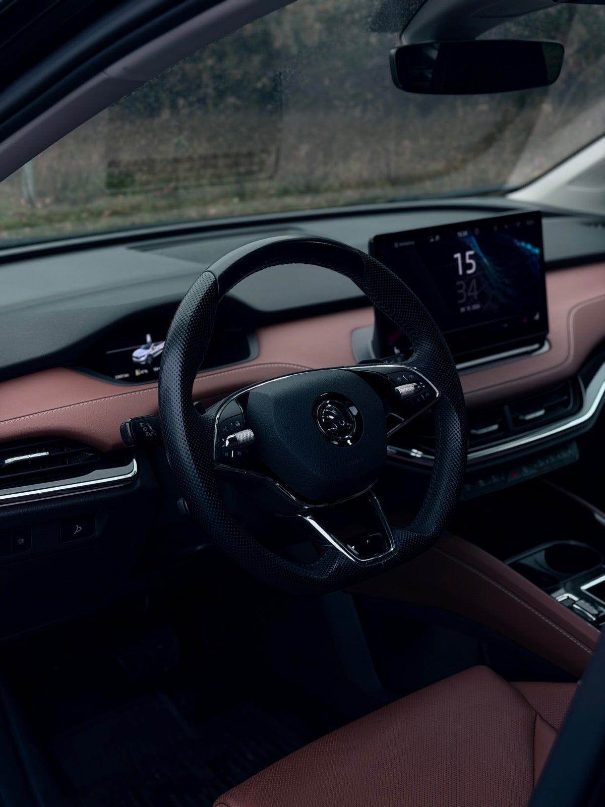 Sort Skoda Enyaq fra 2022