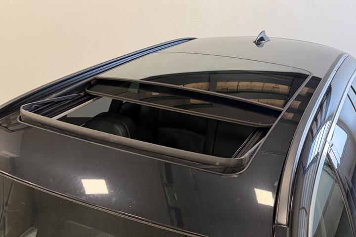 Sort BMW 530d fra 2015