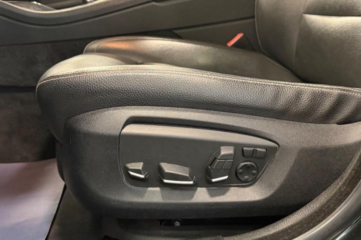 Sort BMW 530d fra 2015