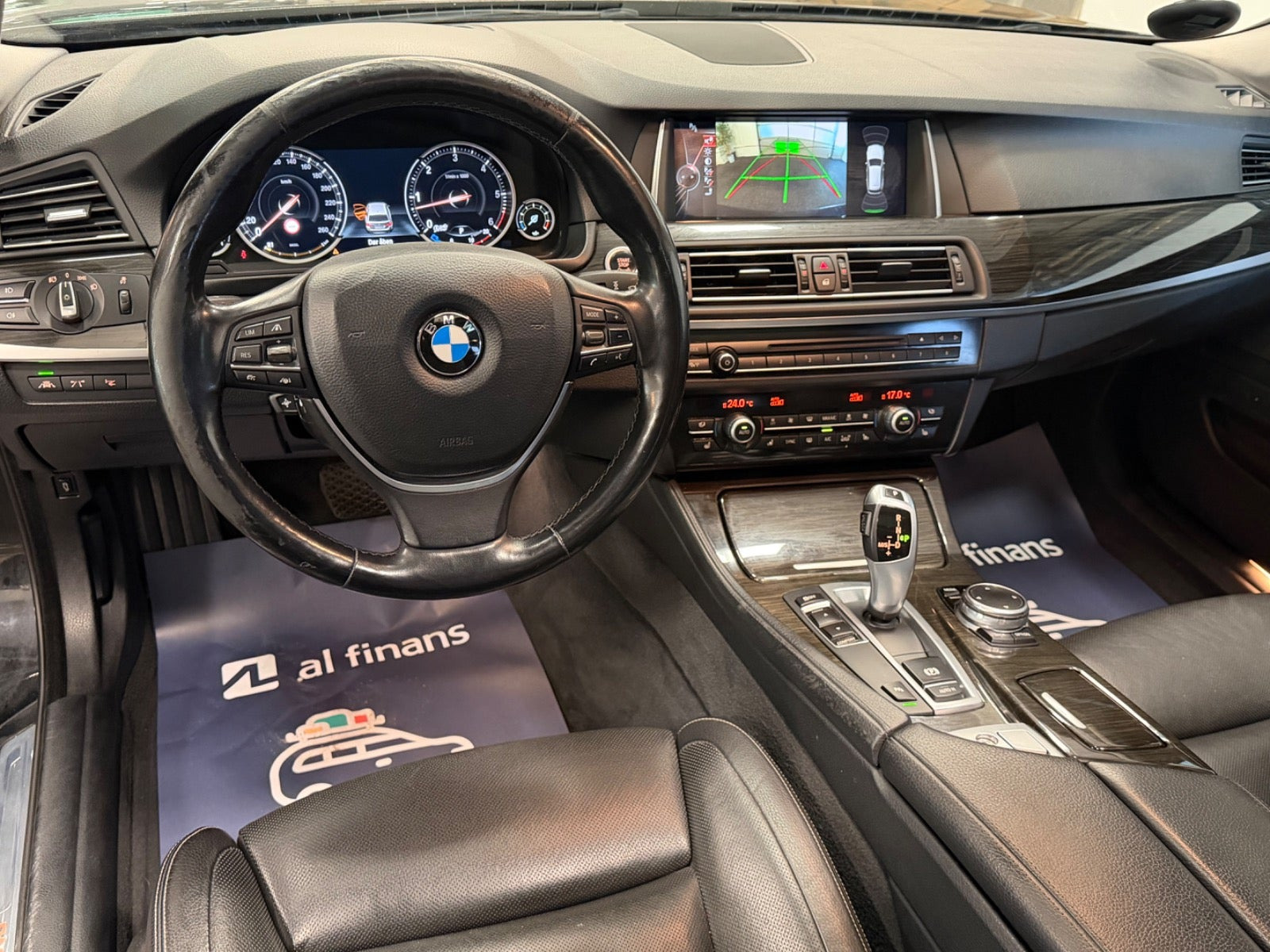 Sort BMW 530d fra 2015
