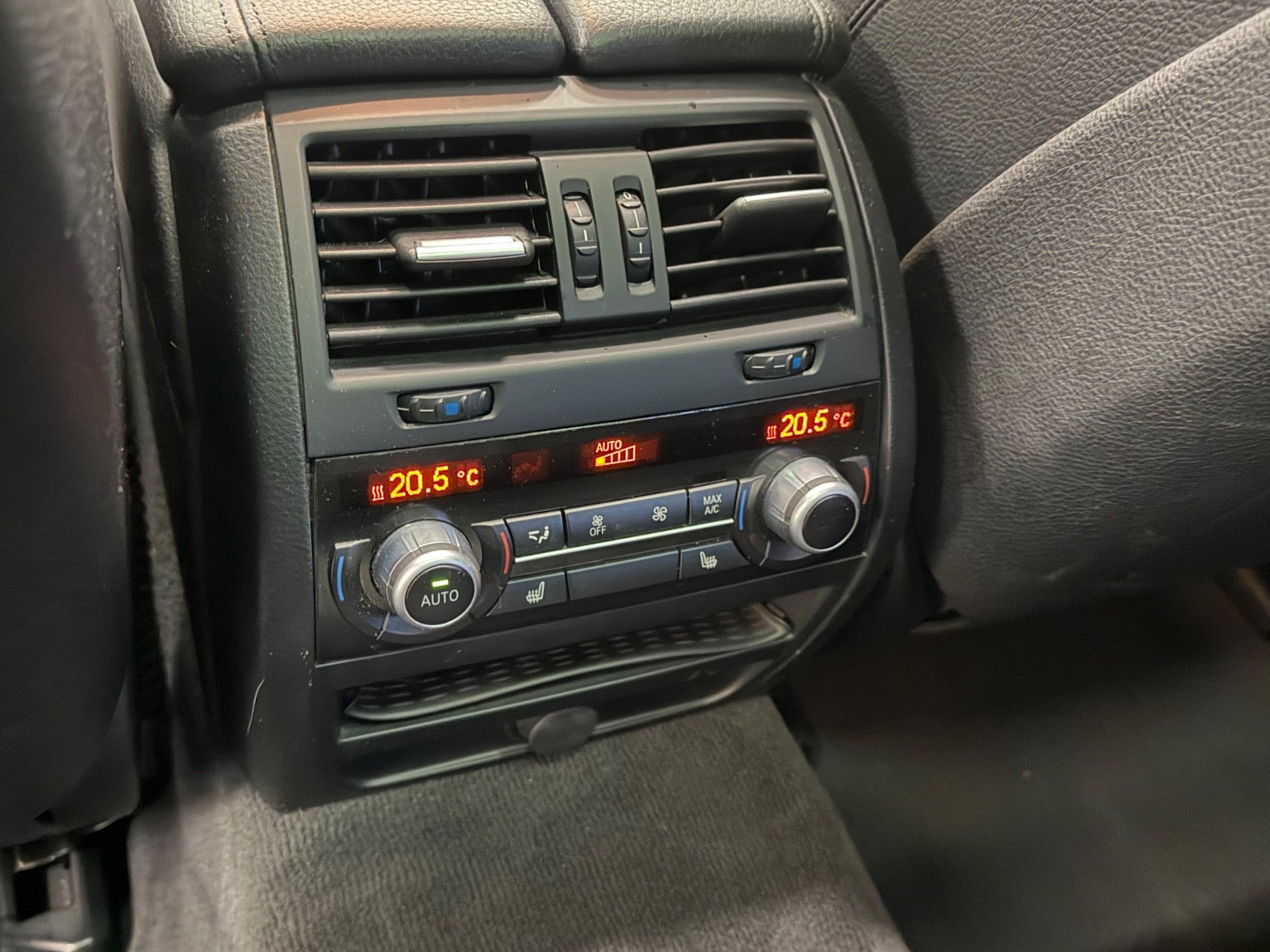 Sort BMW 530d fra 2015