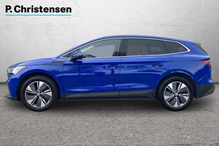 Blå Skoda Enyaq fra 2022