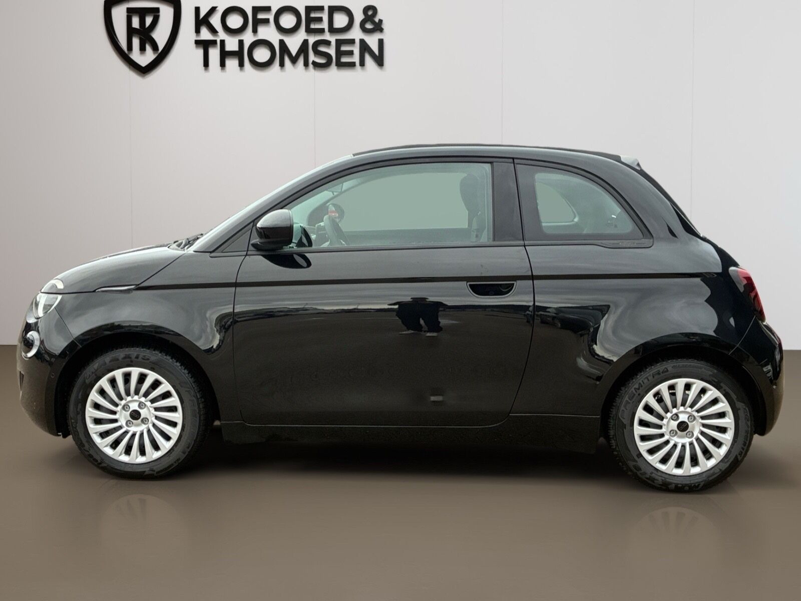 Sort Fiat 500e fra 2023