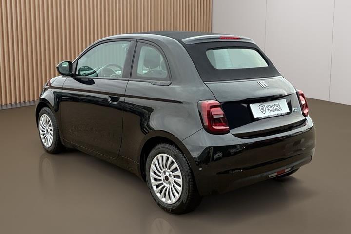 Sort Fiat 500e fra 2023