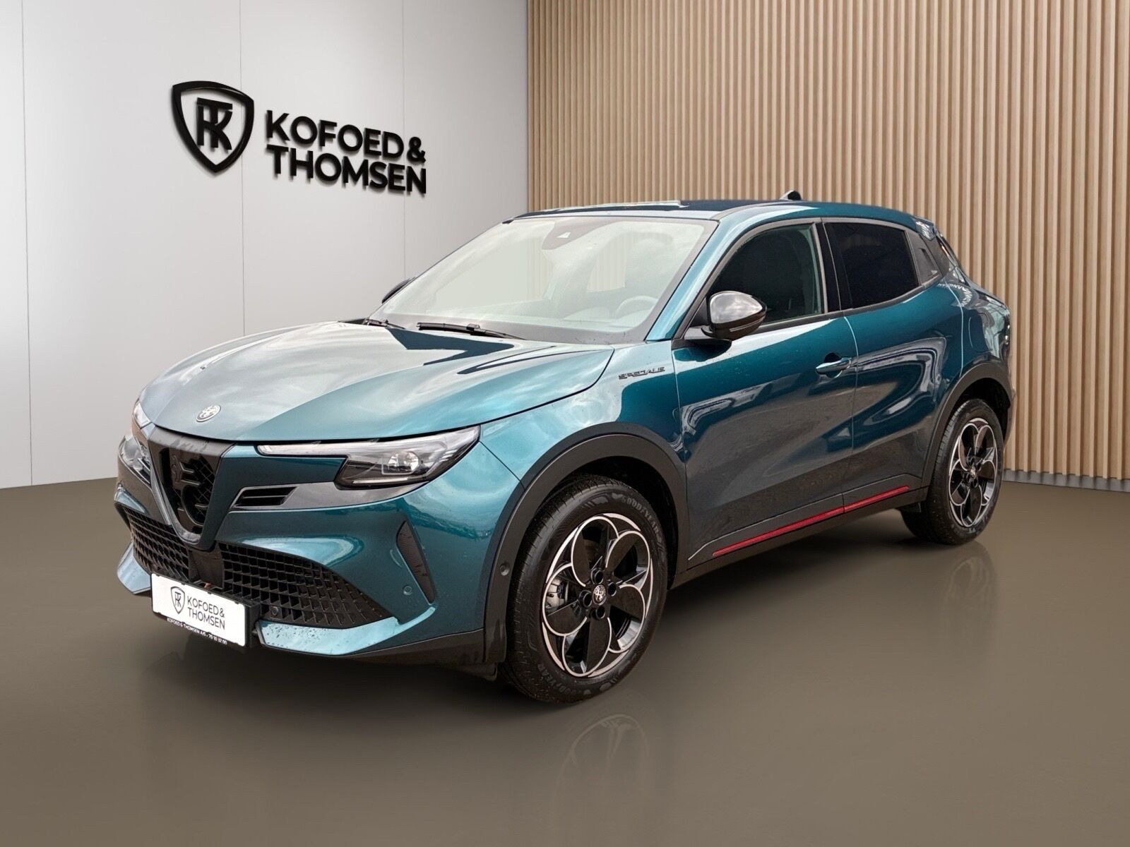 Alfa Romeo Junior EL Speciale 156HK 5d Aut.