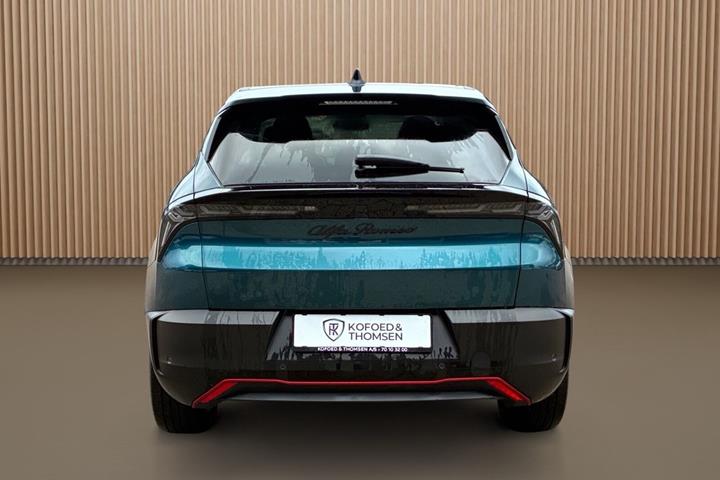 undefined Alfa Romeo Junior fra 2025