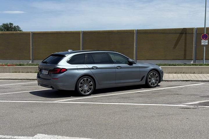 undefined BMW 520i fra 2019