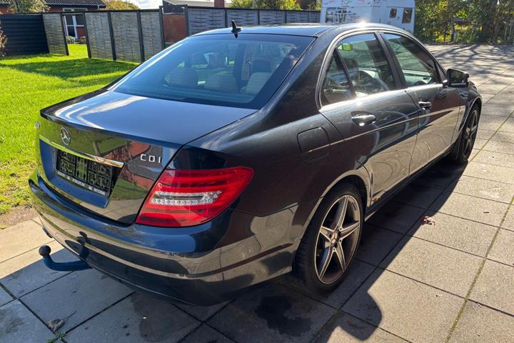 undefined Mercedes C220 fra 2011