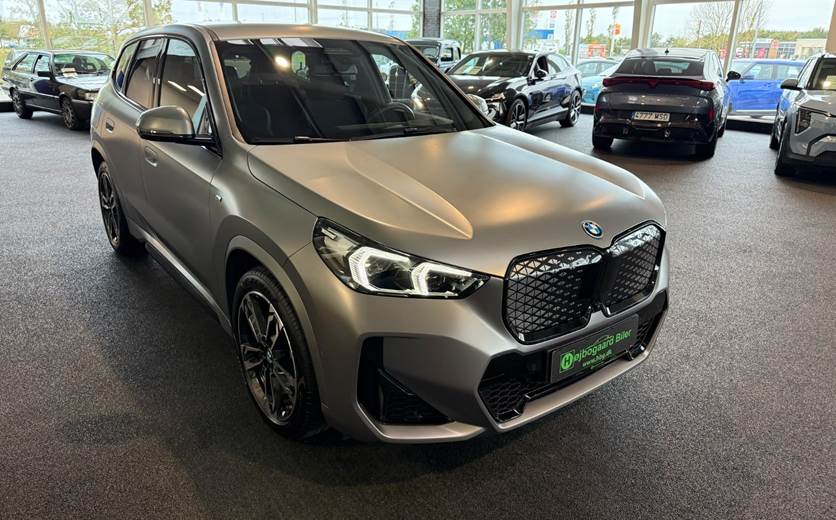BMW iX1 eDrive20 M-Sport