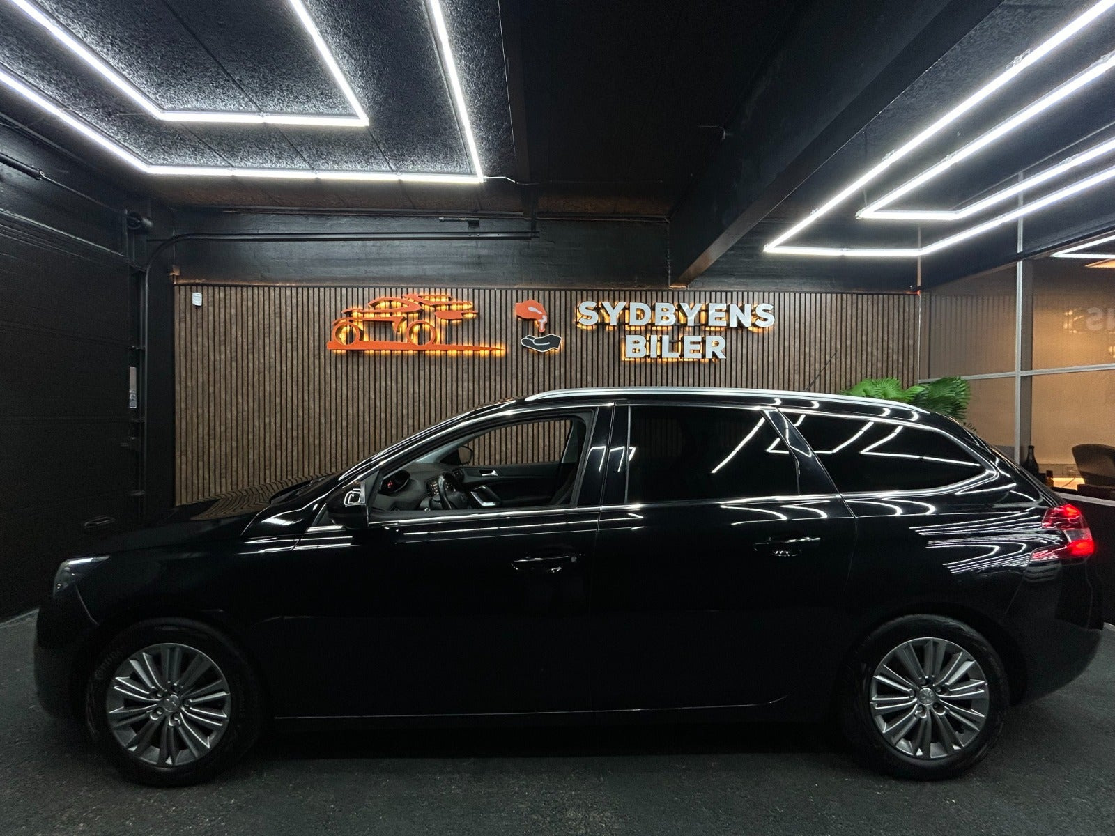 undefined Peugeot 308 fra 2018