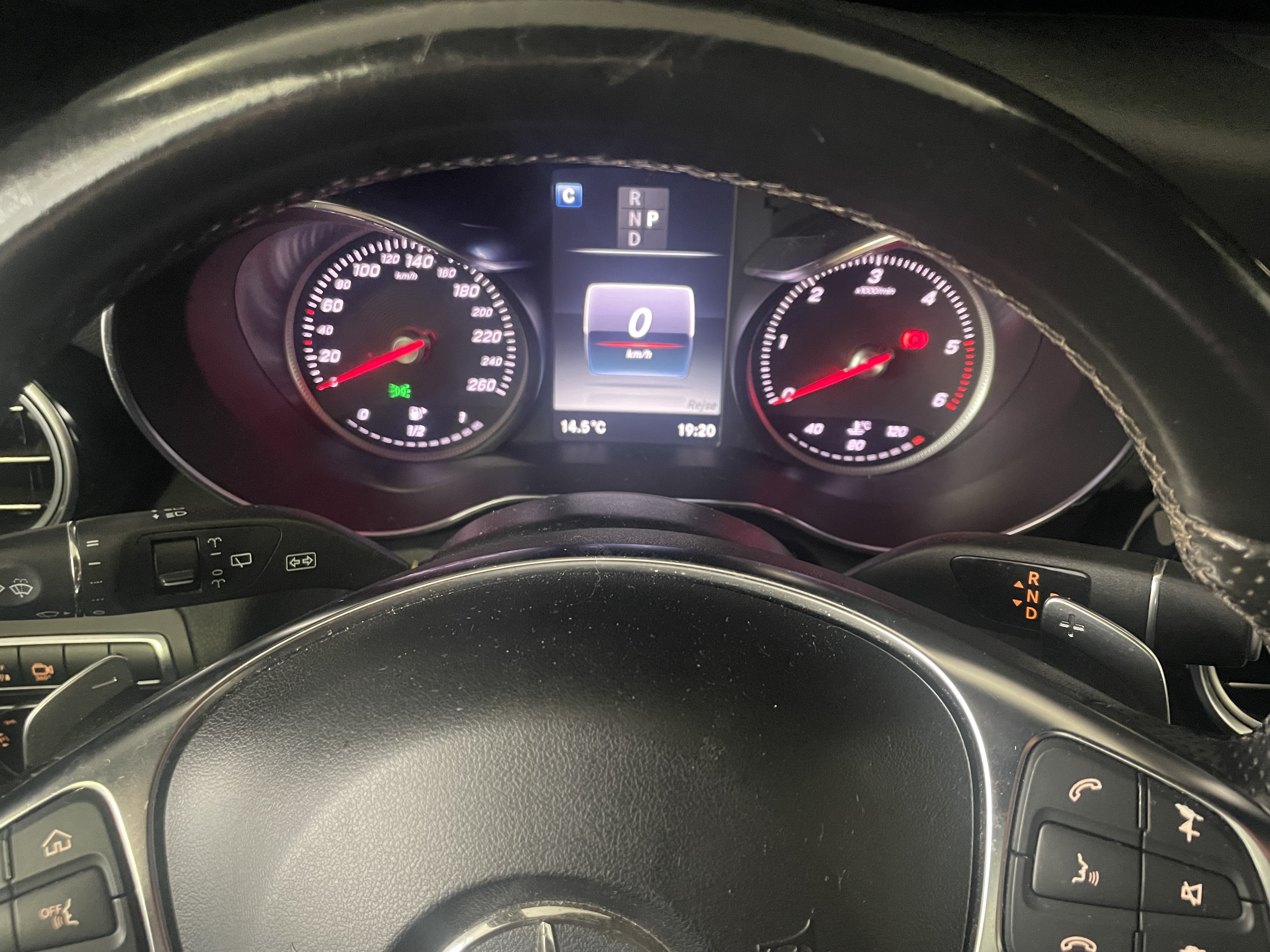 Sort Mercedes C220 d fra 2017