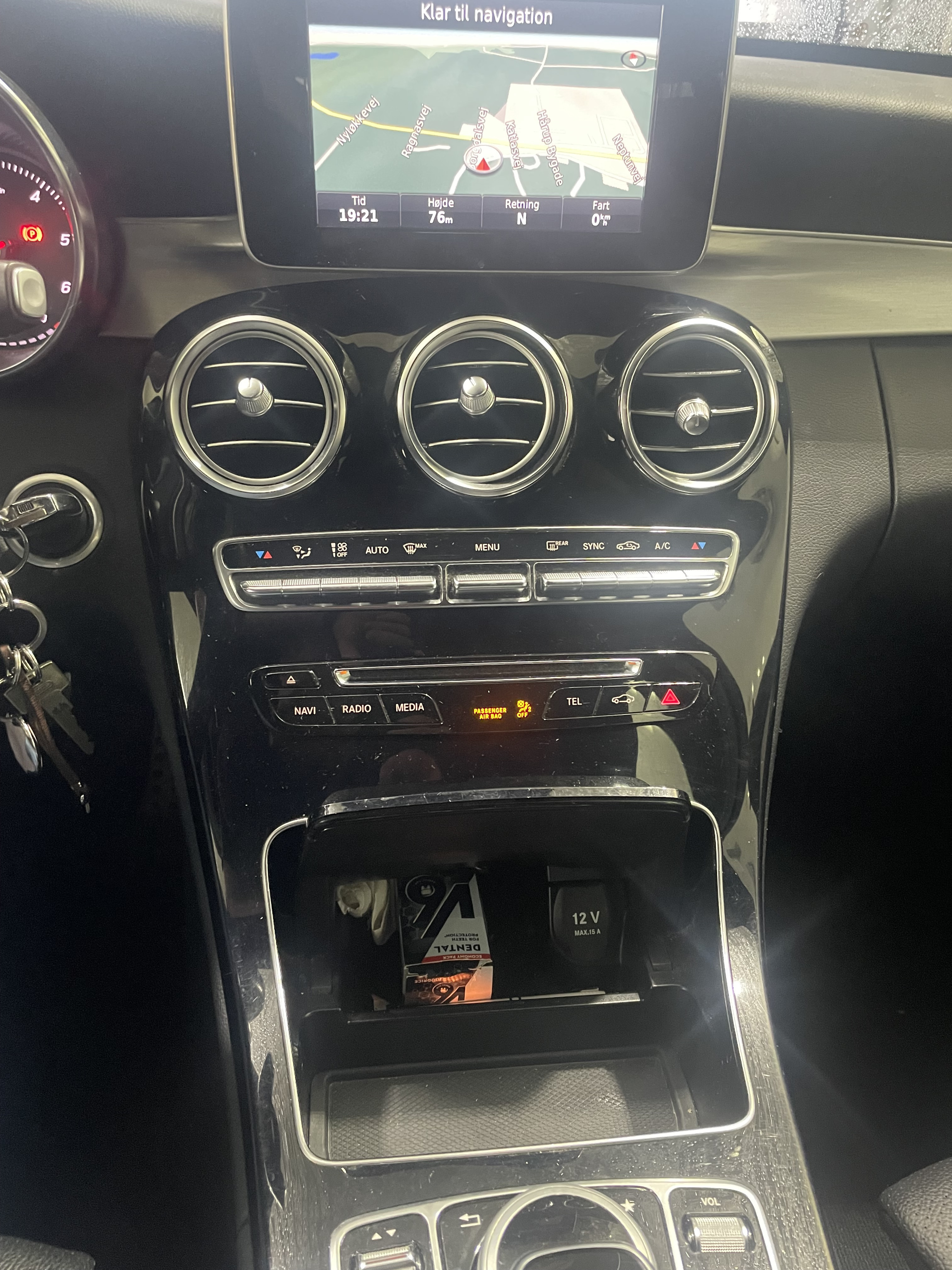 Sort Mercedes C220 d fra 2017