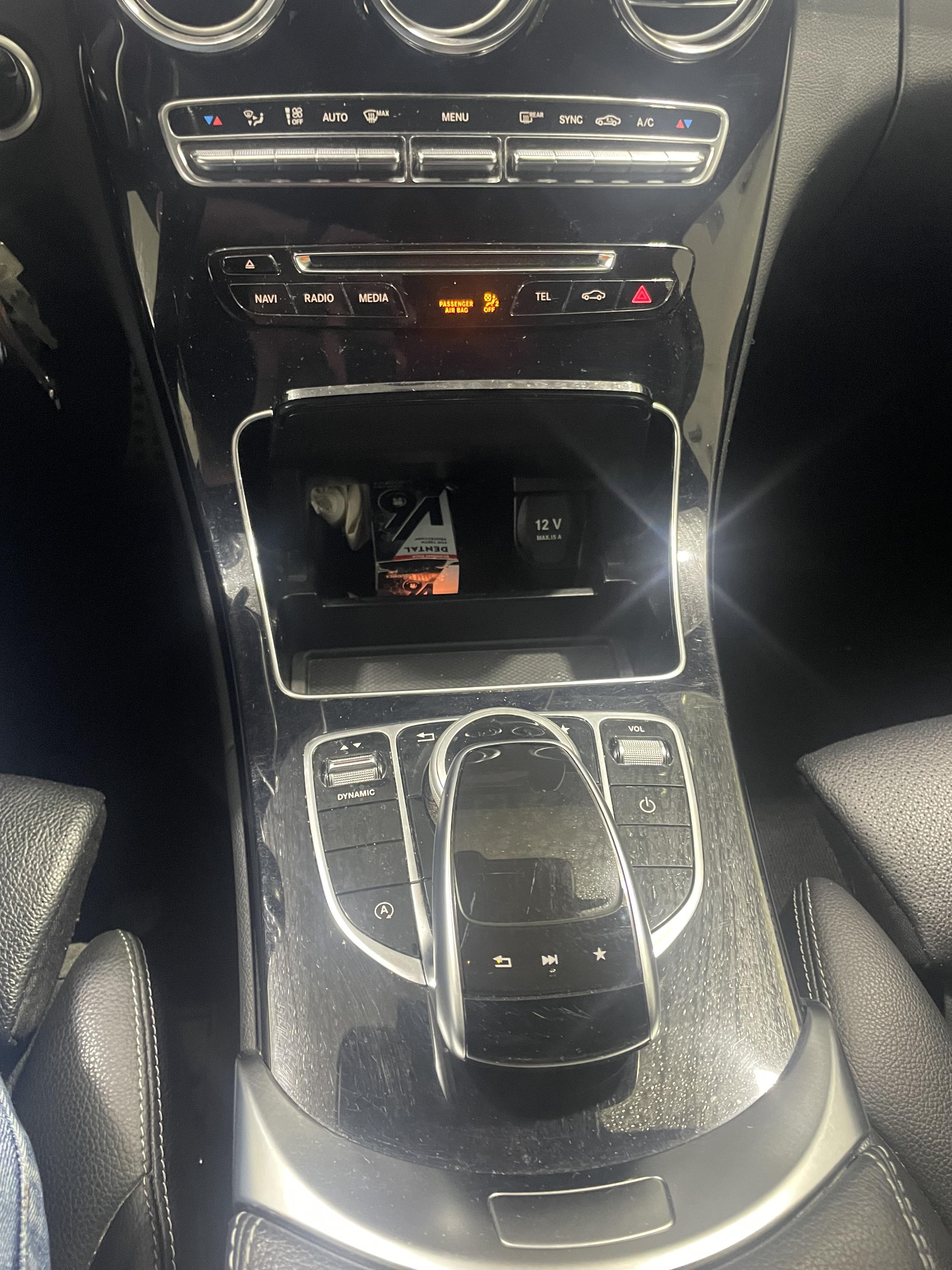 Sort Mercedes C220 d fra 2017