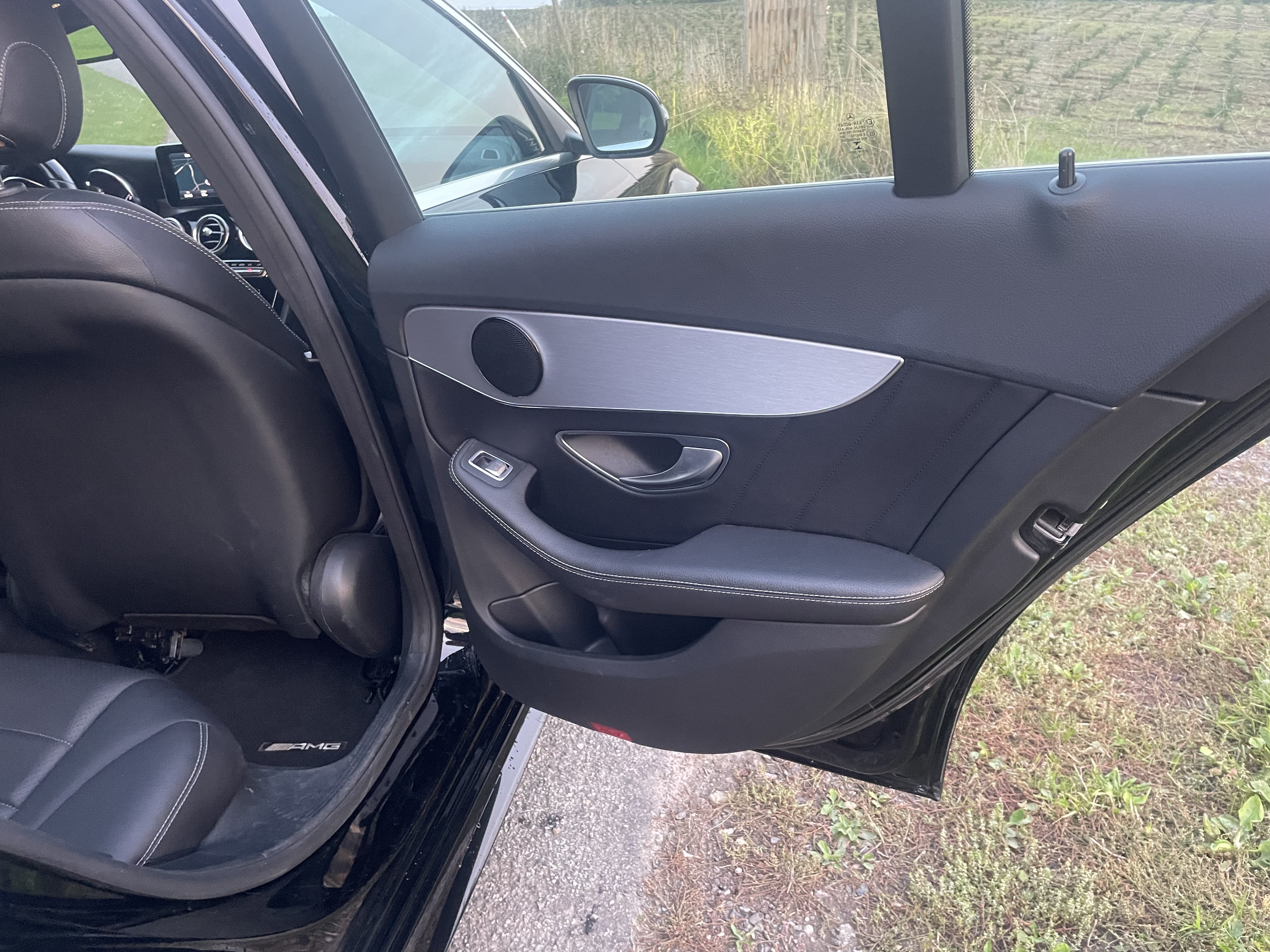 Sort Mercedes C220 d fra 2017