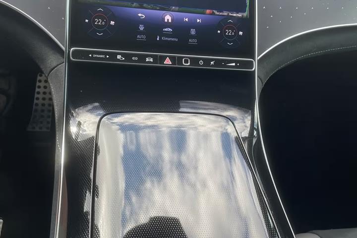 undefined Mercedes EQE fra 2024
