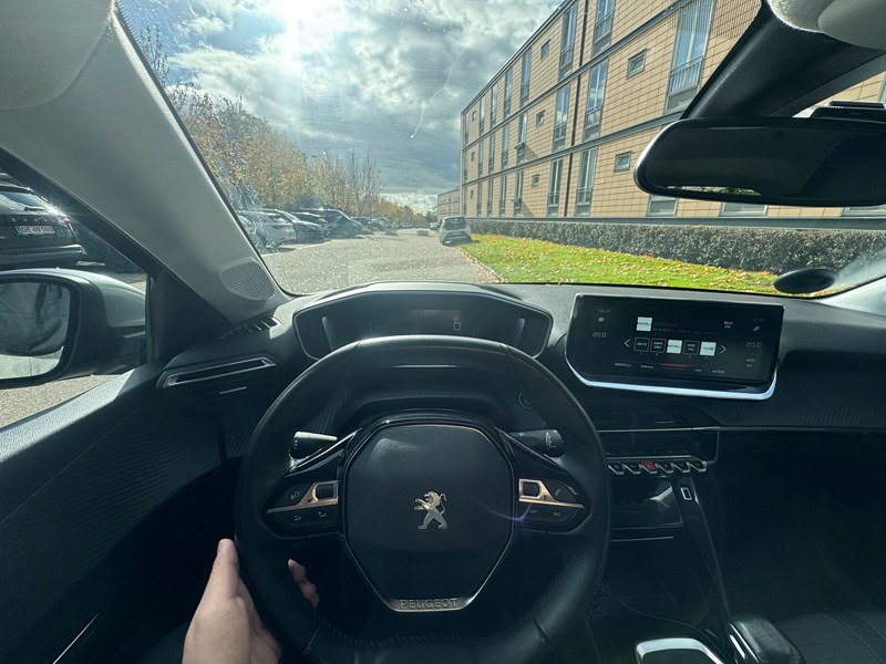 undefined Peugeot 208 fra 2022